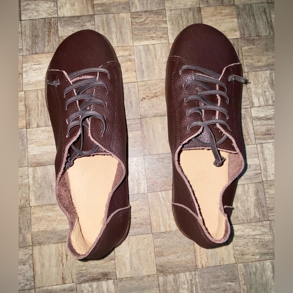 Women’s brown leather shoes size US 7,5 (knock off camper peu shoes) - Picture 5 of 10